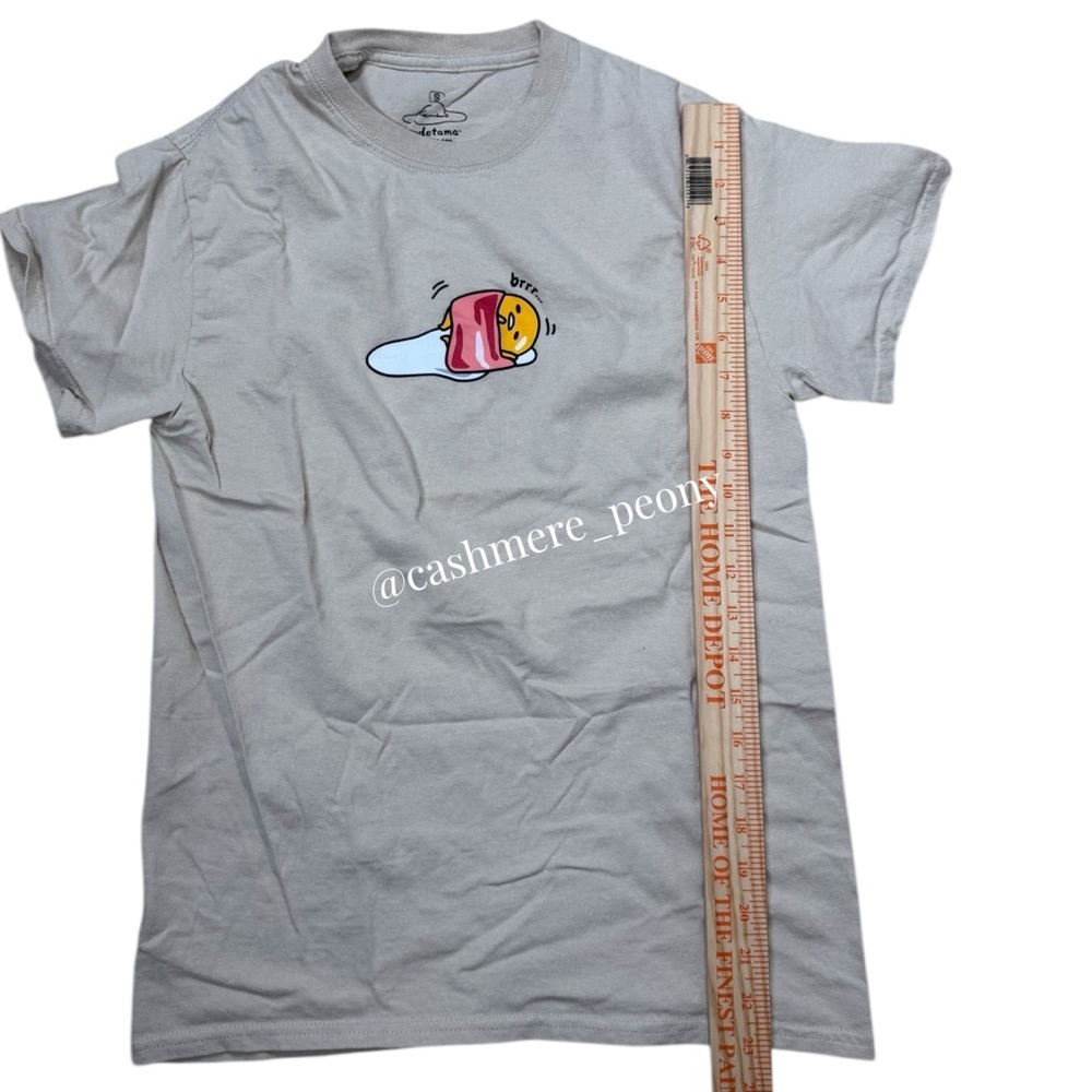 Sanrio Gudetama The Lazy Egg Graphic T-Shirt Small Unisex - Picture 8 of 8